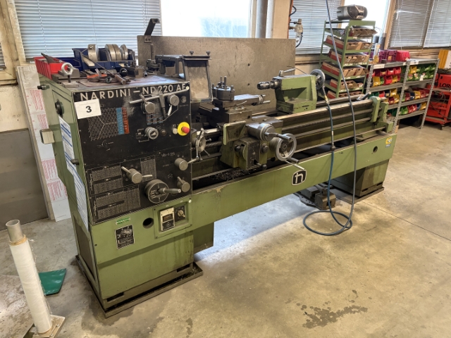 Drehmaschine NARDINI-ND220AE